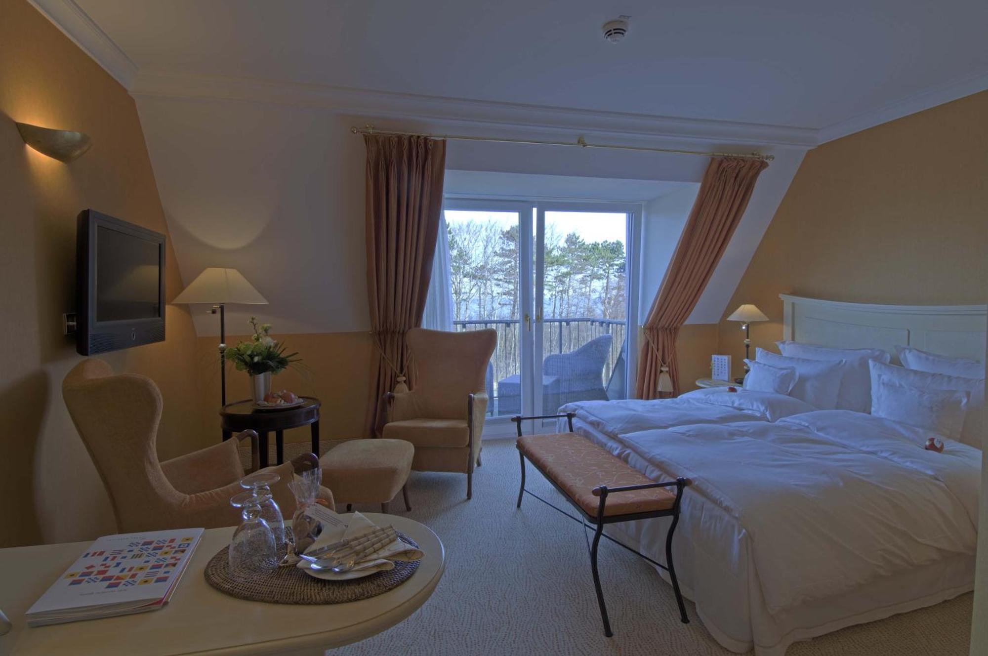 Hotel Meerlust Zingst Exterior photo