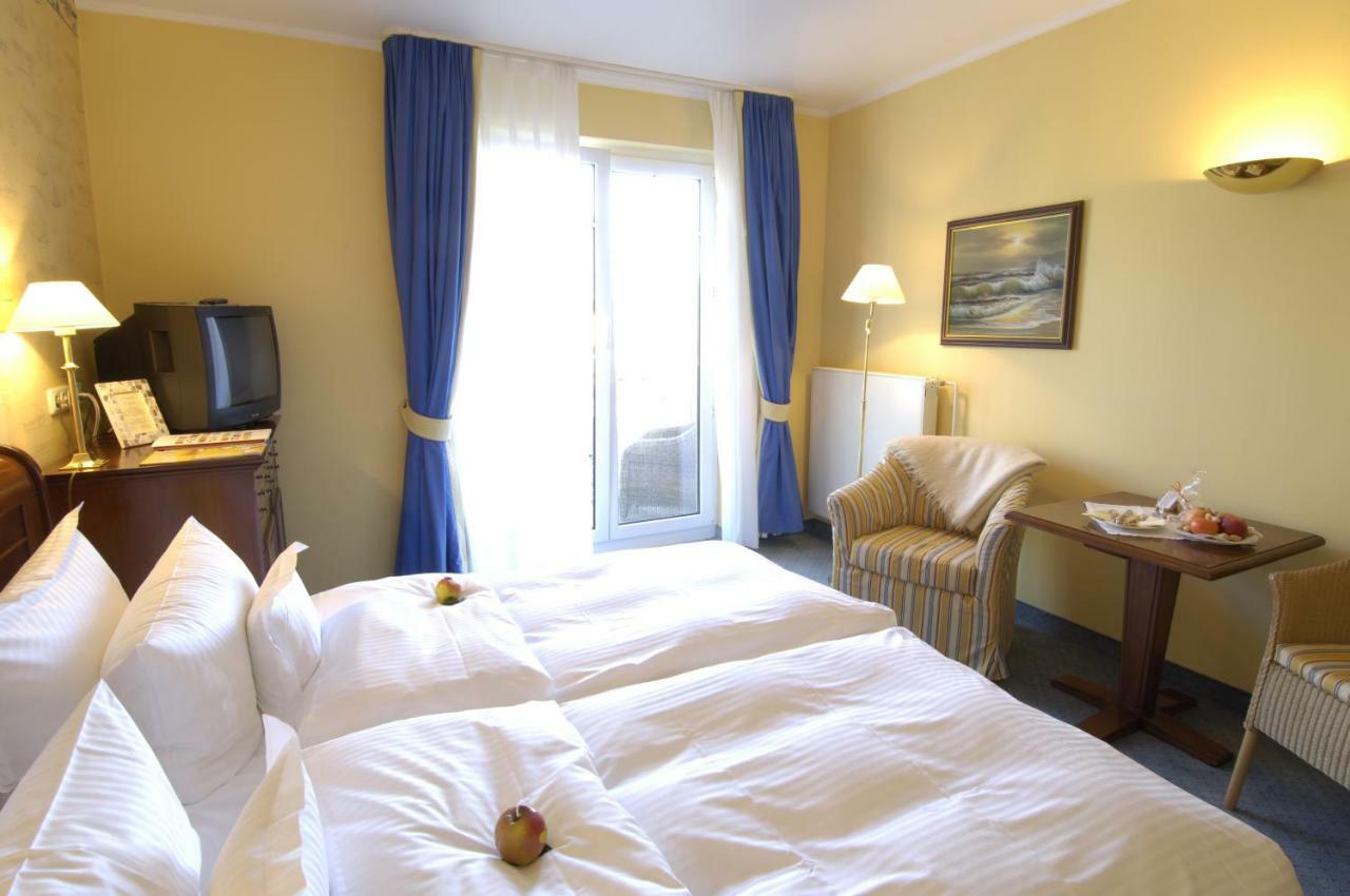 Hotel Meerlust Zingst Exterior photo